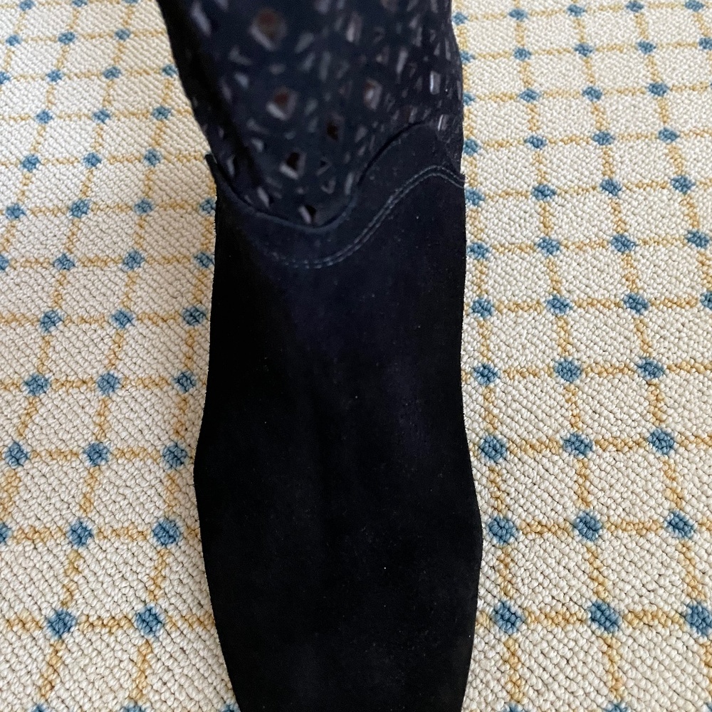 Ankle boot - Picture 2 of 3